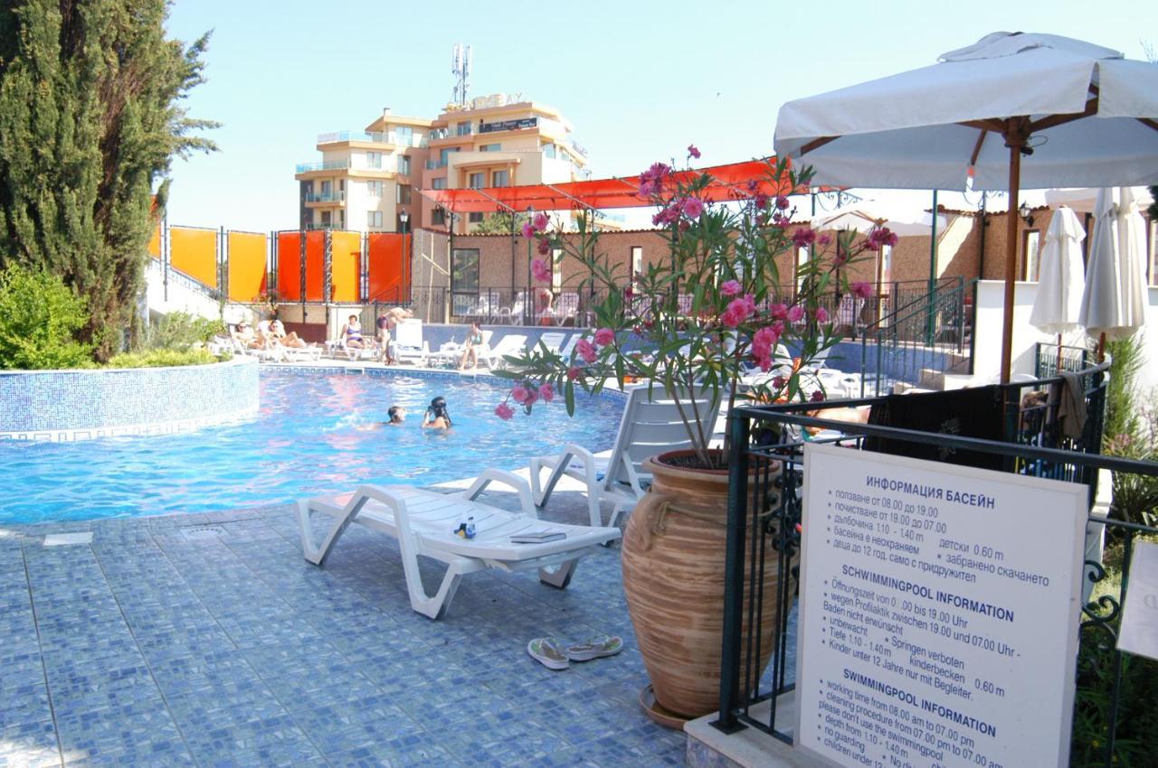 Хотел Кипарисите Слънчев бряг Екстериор снимка